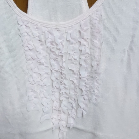 Tank - Picture 3 of 3